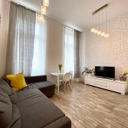 Aravel Premium * Wroclaw